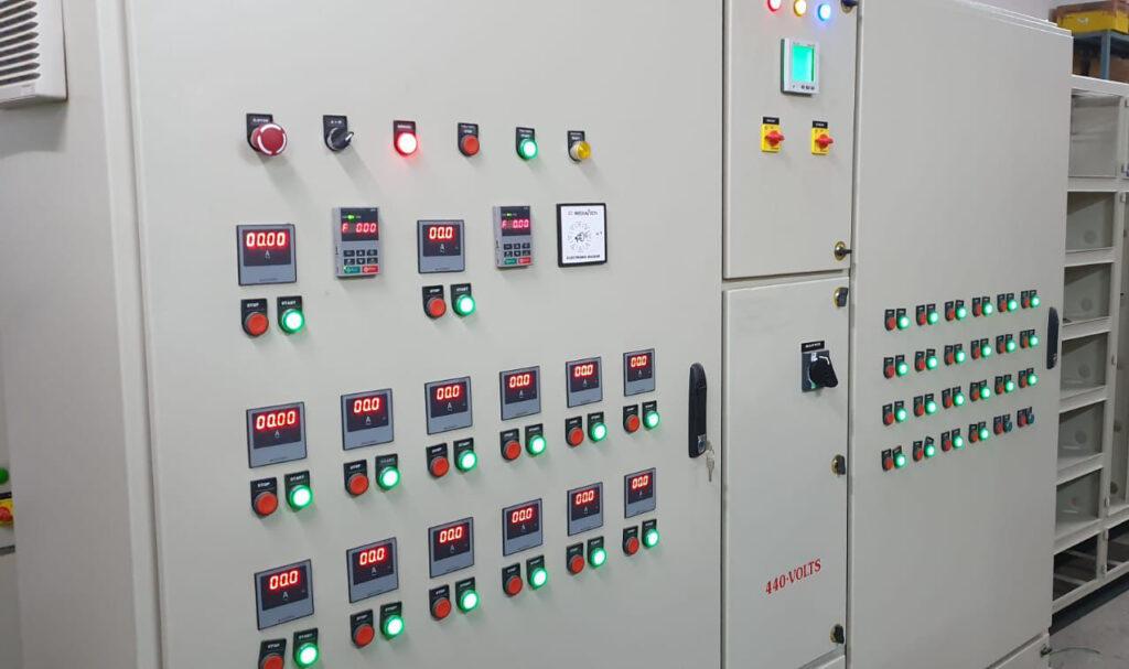 MCC lighting panel board Manufacturer and Exporter – Amarex Electricals Amarex Electricals manufacturer & exporter of Mcc Electricals Panels, mcc lighting panel board price, mcc lighting panel board catalogue, mcc lighting panel board India,